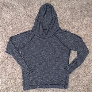 Lululemon mock neck sweatshirt